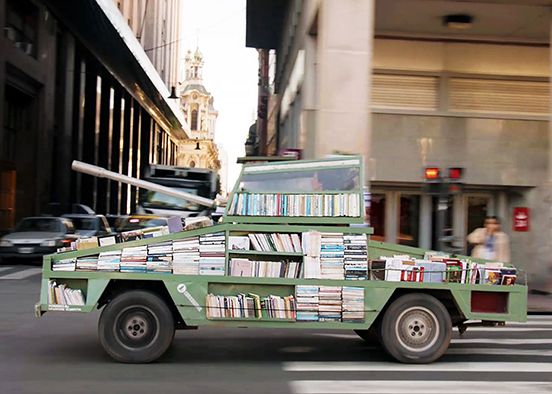 A Tank-Shaped Traveling Library